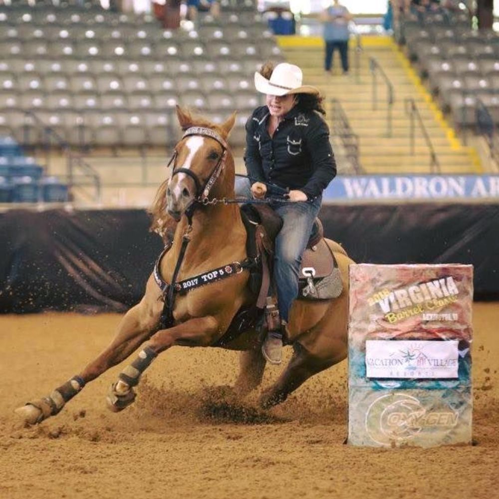 Meet your Posher, Jade